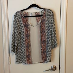 Sheer 1/4 sleeve shirt size small
